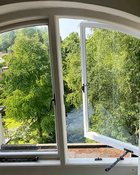 Restoration Glazing wooden sash replacement project completed in Basingstoke, Hampshire - after photo